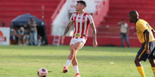 Retrô e Náutico se enfrentam na Arena de Pernambuco