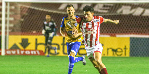 Náutico estreia com o pé direito diante do CSA