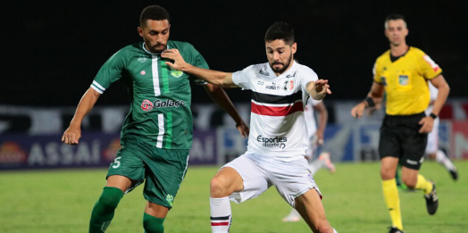 Santa Cruz empata sem gols com o Floresta