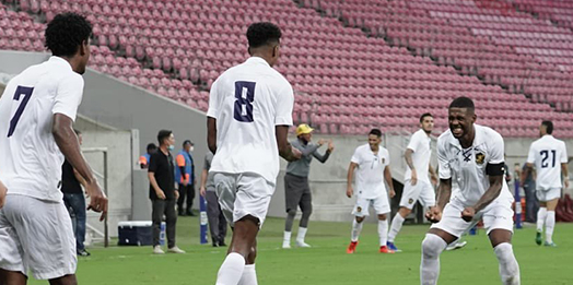 Retrô recebe a Juazeirense na Arena de Pernambuco