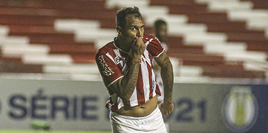 Nos Aflitos, Náutico recebe a Ponte Preta pela Série B