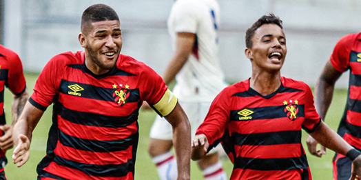 Sport e Chapecoense se enfrentam na Arena de Pernambuco