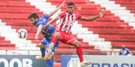 Náutico recebe o Cruzeiro nos Aflitos