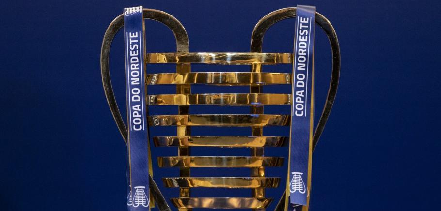 Pernambucanos entram em campo pela Copa do Nordeste