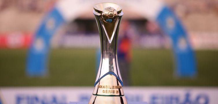 Afogados, Retrô e Santa Cruz estreiam na Série D neste domingo