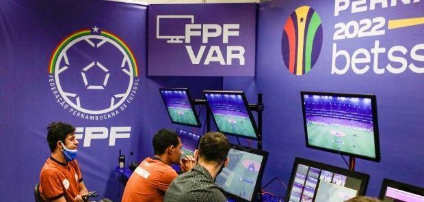 CEAF realiza palestra sobre o VAR para árbitros pernambucanos