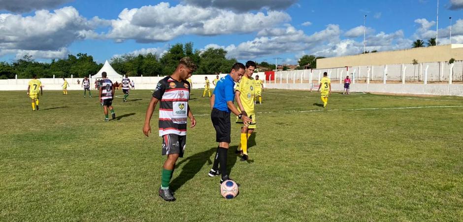 Domingo é movimentado por 11 jogos da Copa do Interior