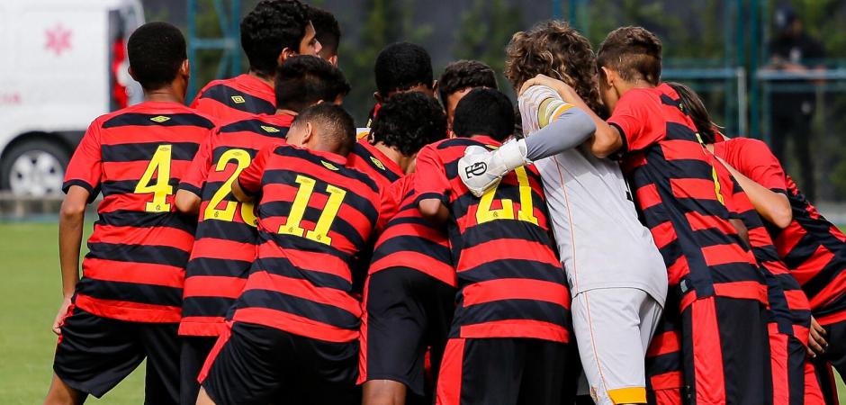 Sport e Retrô largam na frente em disputa da semifinal do Sub-13