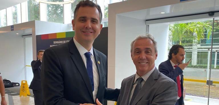 Presidente da FPF se reúne com Presidente do Senado
