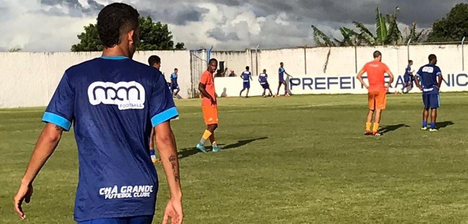 Chã Grande foca em preparação para jogar Série A2 do Estadual