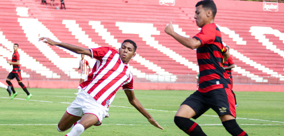 Sport larga na frente e vence a primeira final do Sub-17