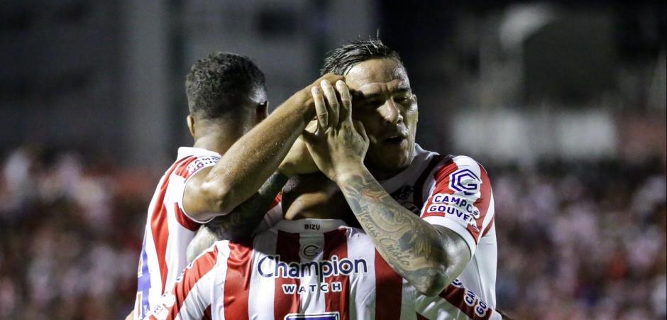 Náutico vence São José nos Aflitos