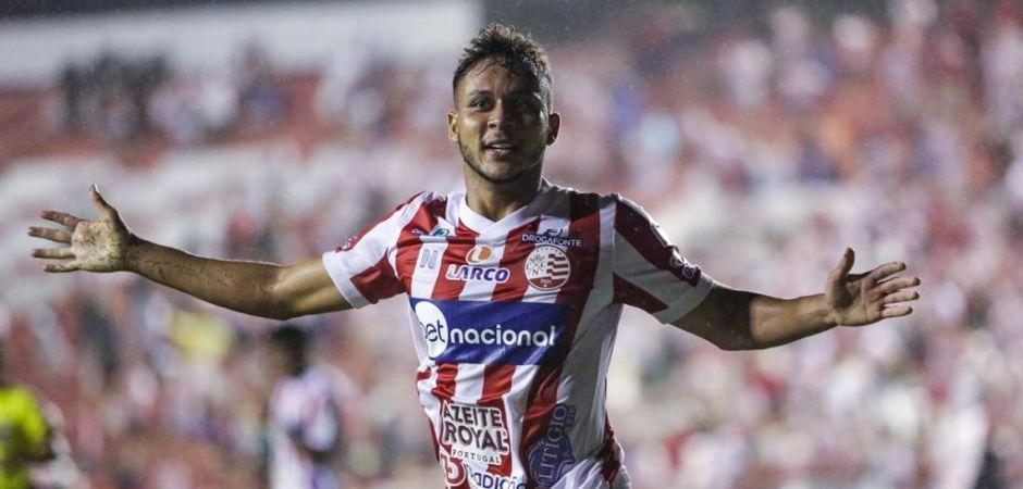 Náutico bate Floresta nos Aflitos por 3x1