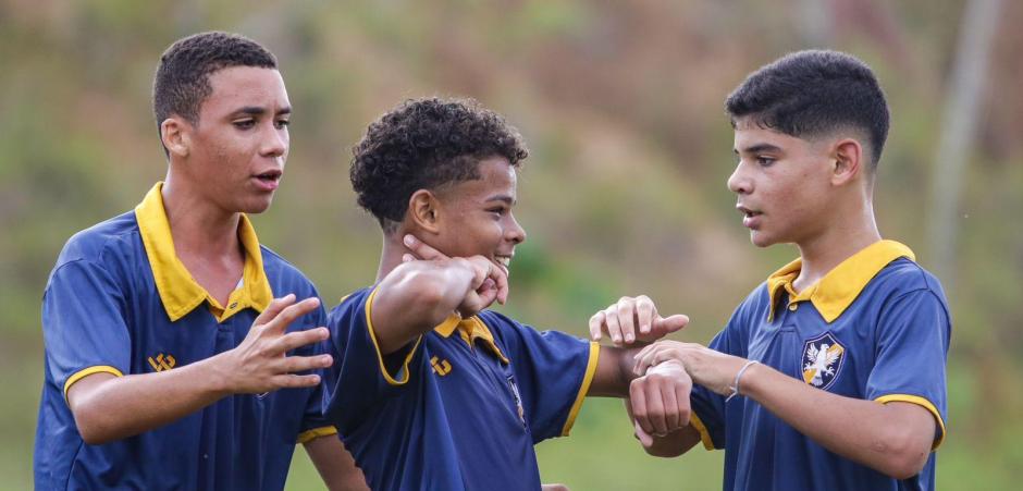 Retrô e Sport vencem a primeira semifinal do Pernambucano Sub-13
