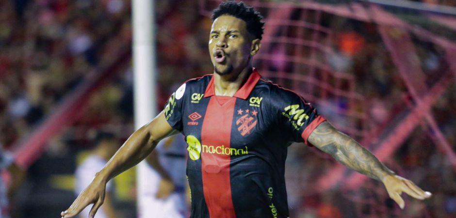 Sport termina a 22ª rodada na liderança isolada da Série B