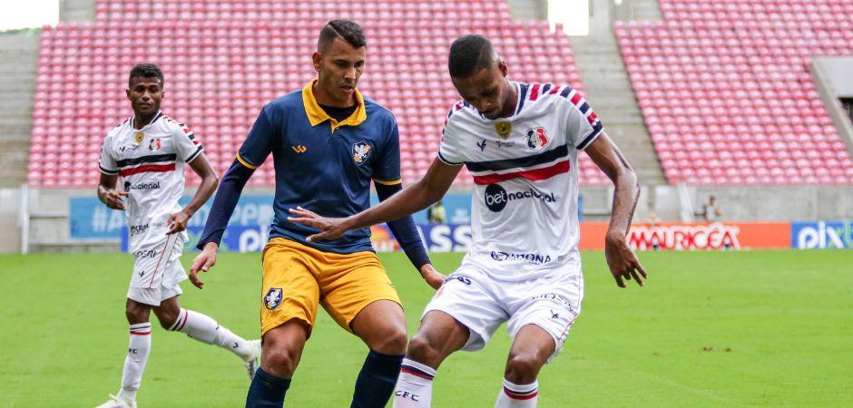 Santa Cruz e Retrô se enfrentam em jogo válido pela 4ª rodada