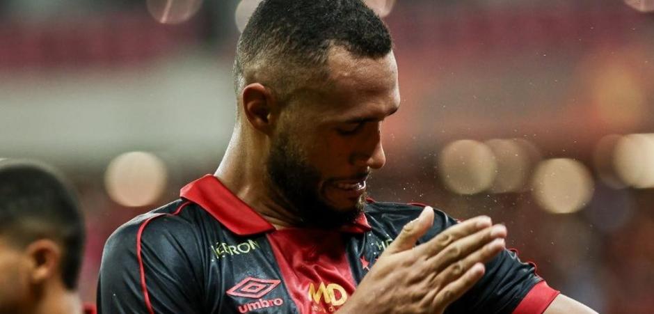Em jogo com recorde de público no ano, Sport consegue empate no final contra o Fortaleza